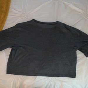 Lululemon cropped soul cycle t shirt